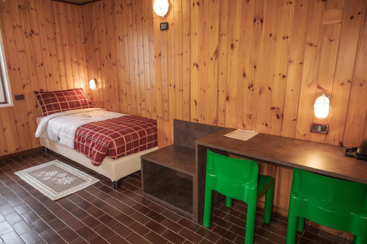 Albergo Quarto Pirovano Passo Stelvio Exterior foto