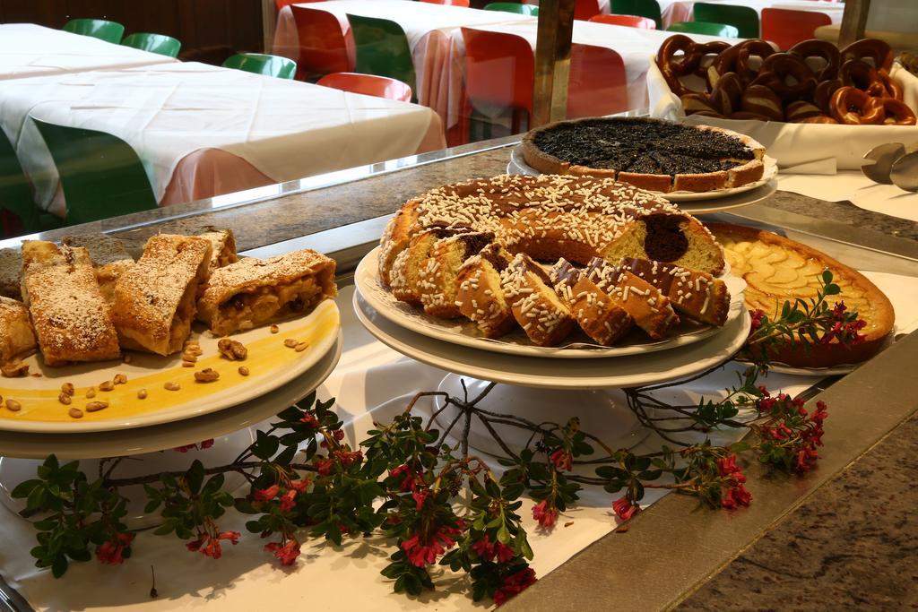 Albergo Quarto Pirovano Passo Stelvio Exterior foto