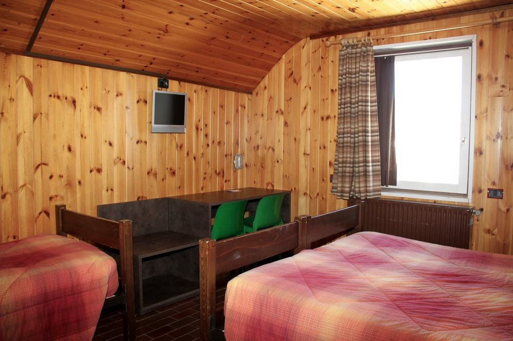 Albergo Quarto Pirovano Passo Stelvio Exterior foto